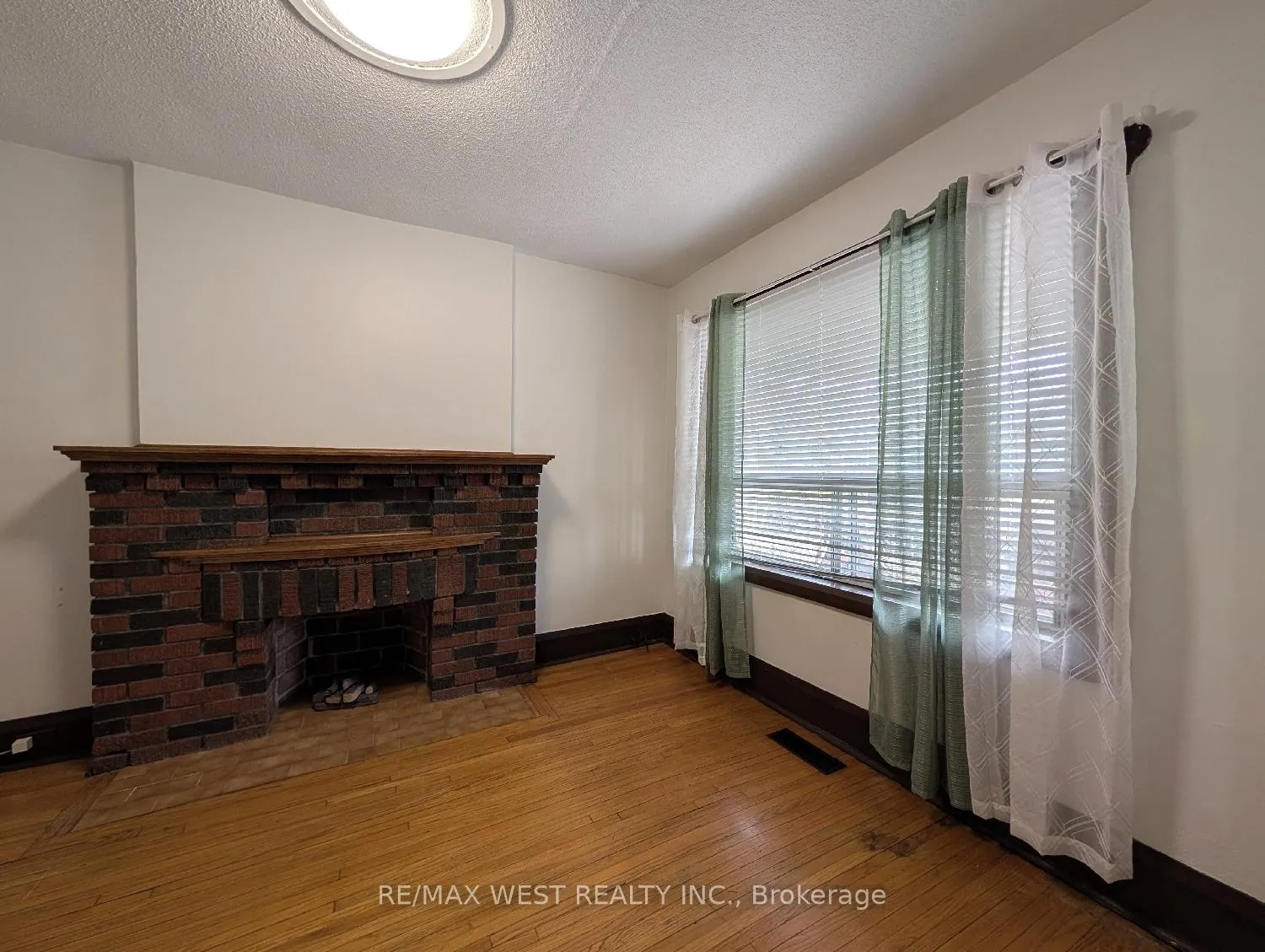Photo 7 of Unit Main Floor, 128 Caledonia Road, Toronto, Corso Italia-Davenport — HOMEH