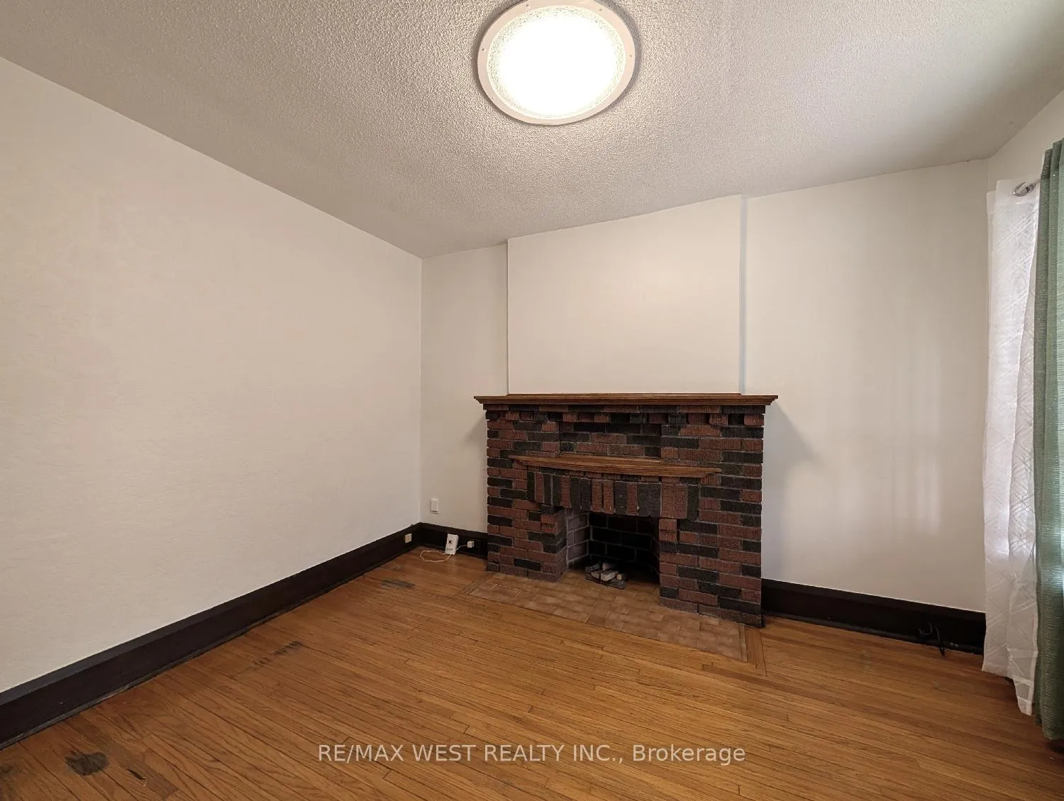 Photo 8 of Unit Main Floor, 128 Caledonia Road, Toronto, Corso Italia-Davenport — HOMEH