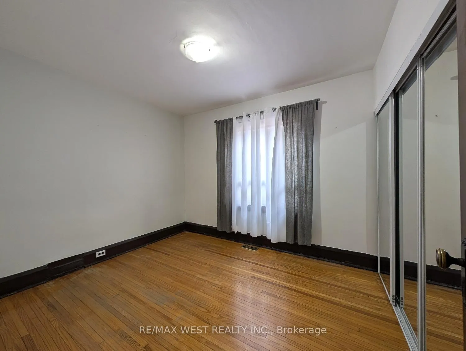 Photo 9 of Unit Main Floor, 128 Caledonia Road, Toronto, Corso Italia-Davenport — HOMEH