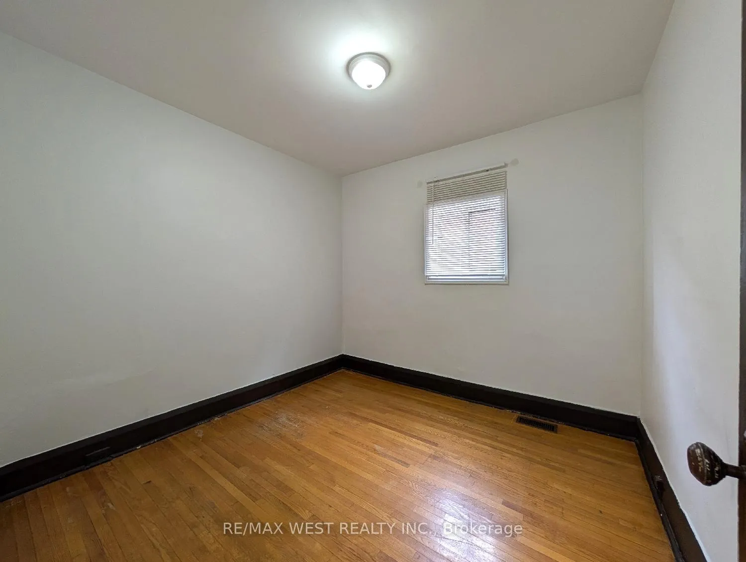 Photo 10 of Unit Main Floor, 128 Caledonia Road, Toronto, Corso Italia-Davenport — HOMEH