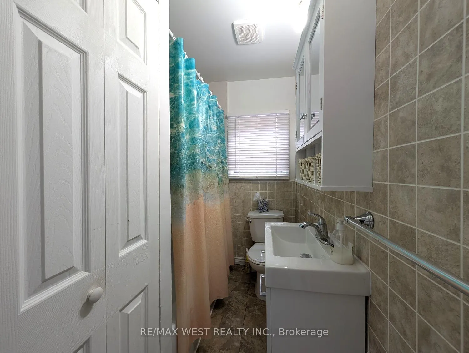 Photo 11 of Unit Main Floor, 128 Caledonia Road, Toronto, Corso Italia-Davenport — HOMEH