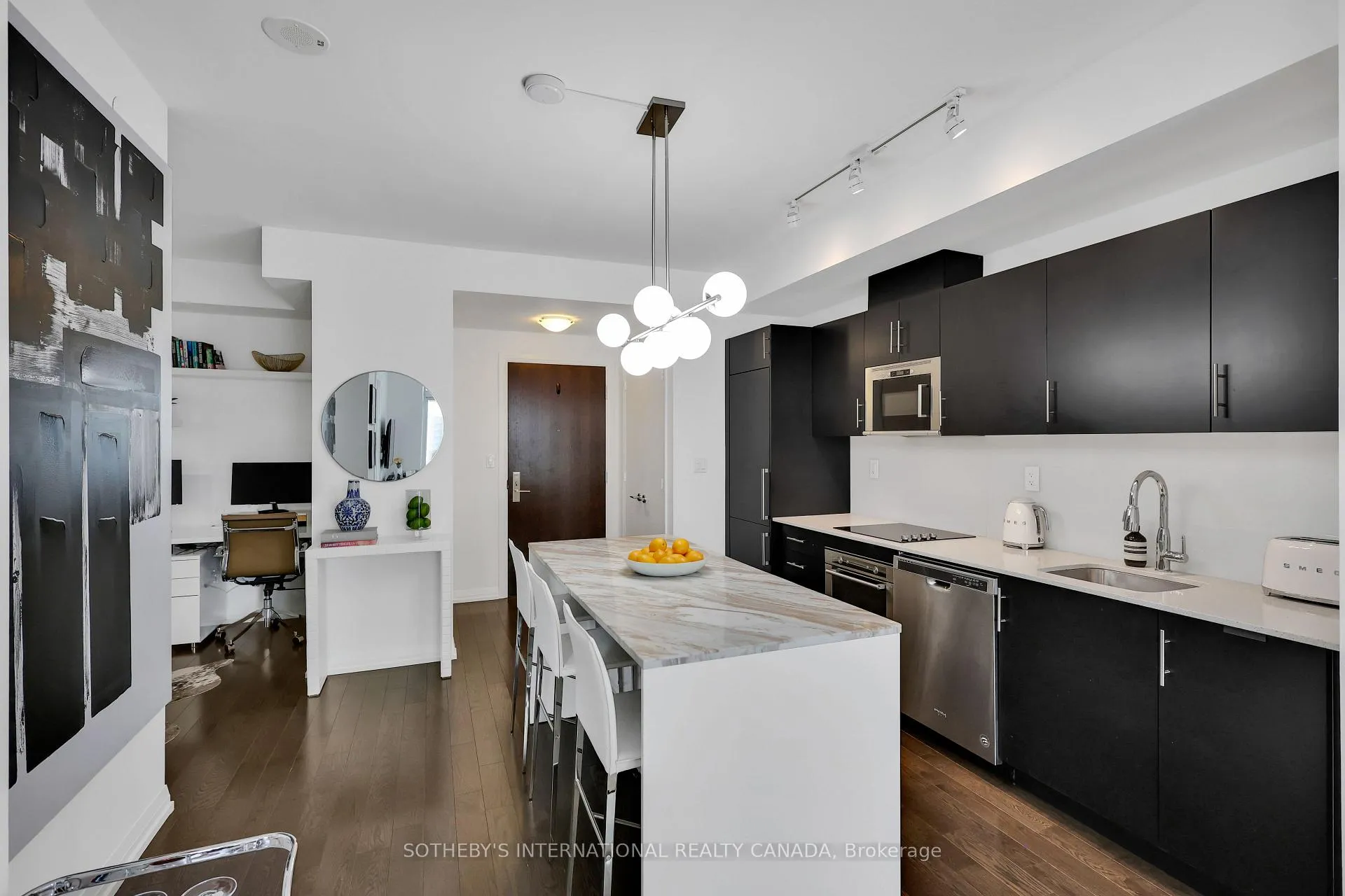 Photo 6 of Unit 728, 460 Adelaide Street E, Toronto, Moss Park — HOMEH