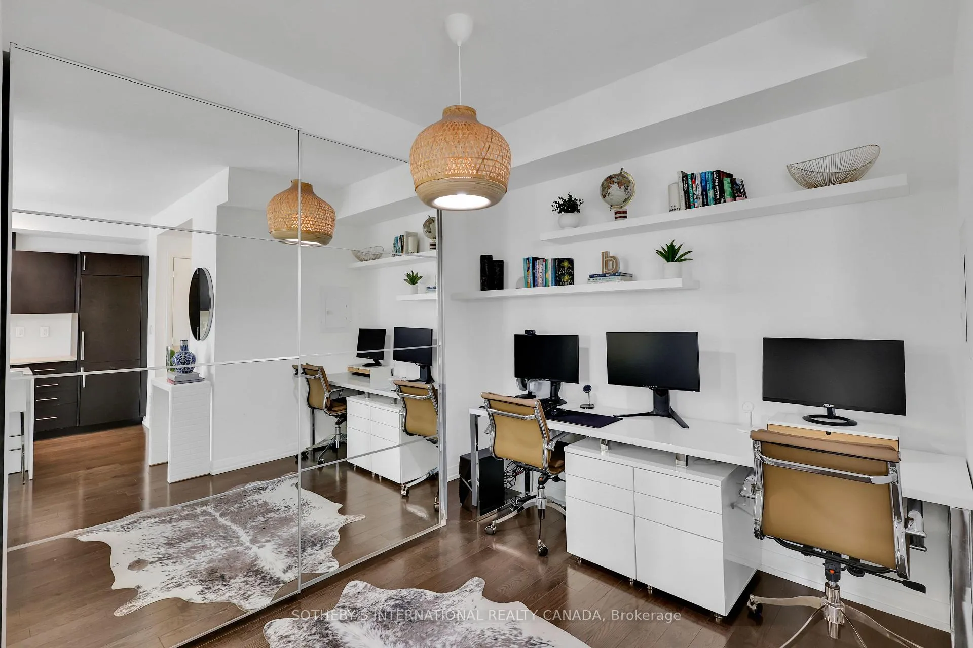 Photo 8 of Unit 728, 460 Adelaide Street E, Toronto, Moss Park — HOMEH