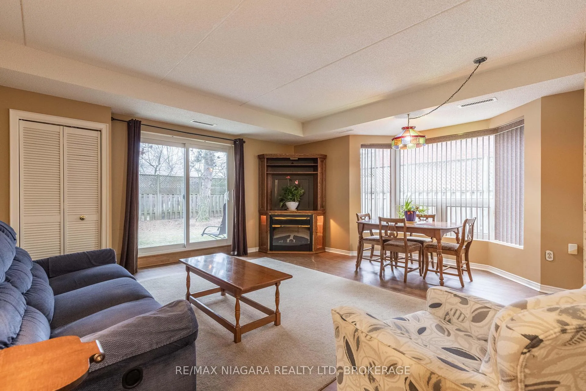 Photo 8 of Unit 102, 6704 Thorold Stone Road, Niagara Falls, Morrison — HOMEH