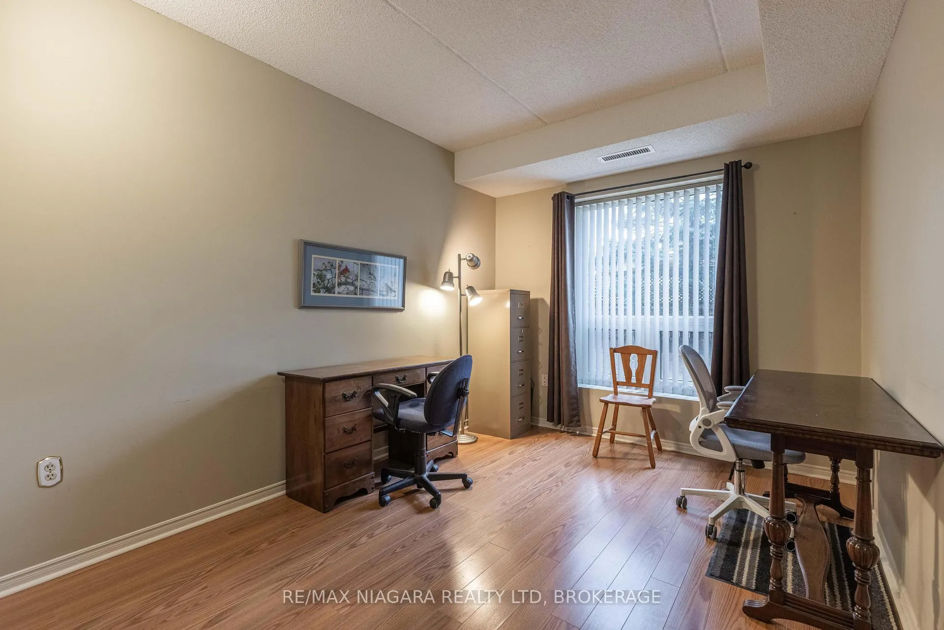 Photo 13 of Unit 102, 6704 Thorold Stone Road, Niagara Falls, Morrison — HOMEH