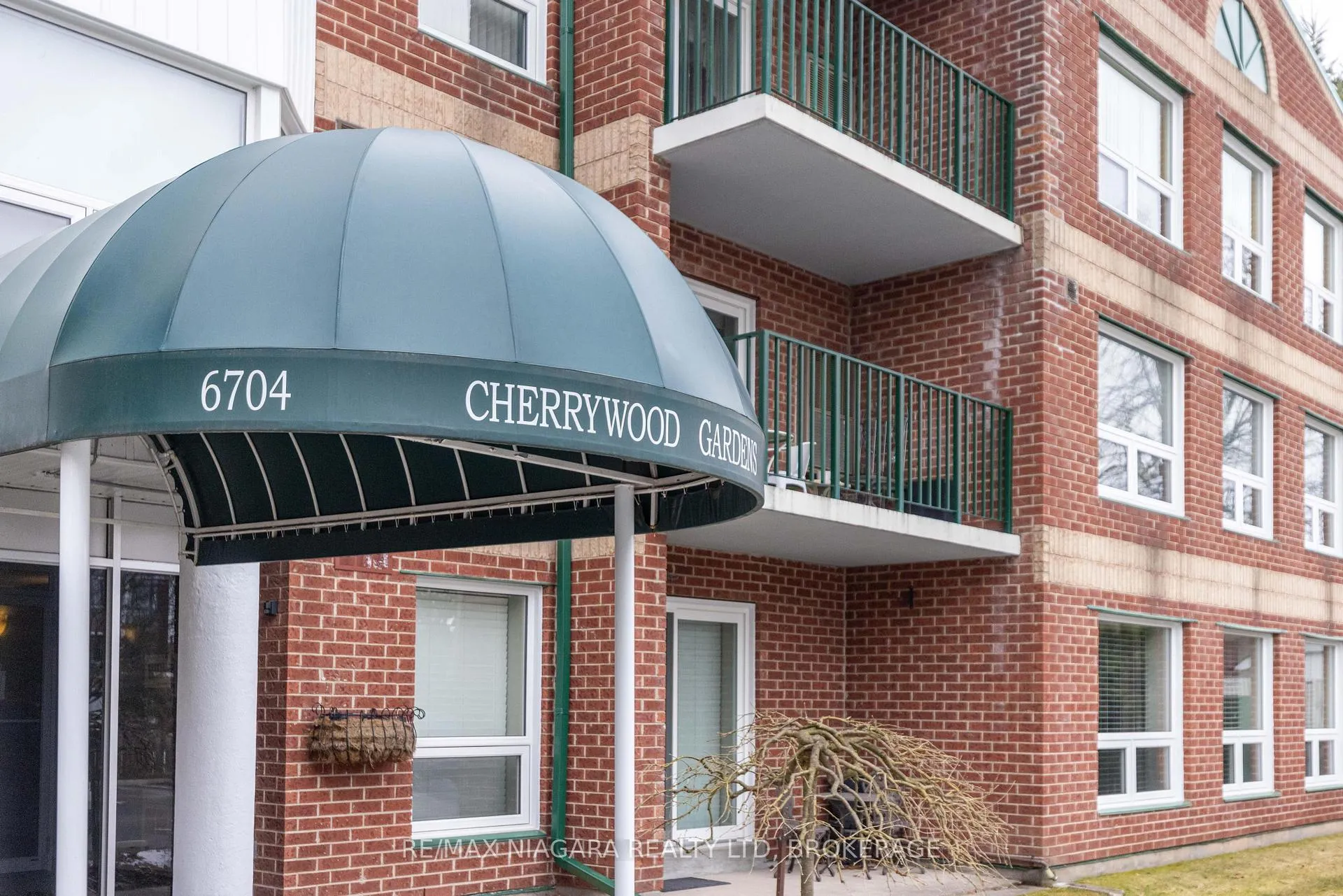 Photo 20 of Unit 102, 6704 Thorold Stone Road, Niagara Falls, Morrison — HOMEH