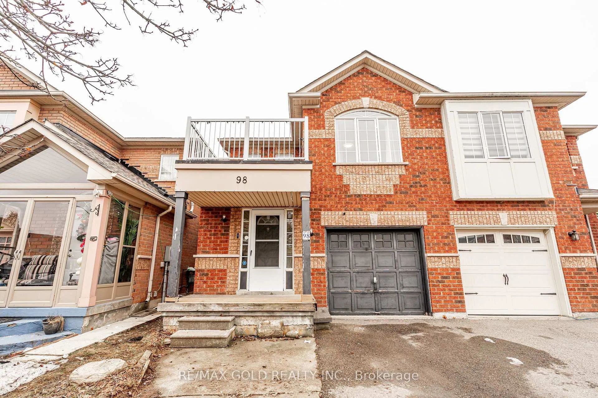 Photo 3 of 98 Winners Circle, Brampton, Northwest Sandalwood Parkway — HOMEH
