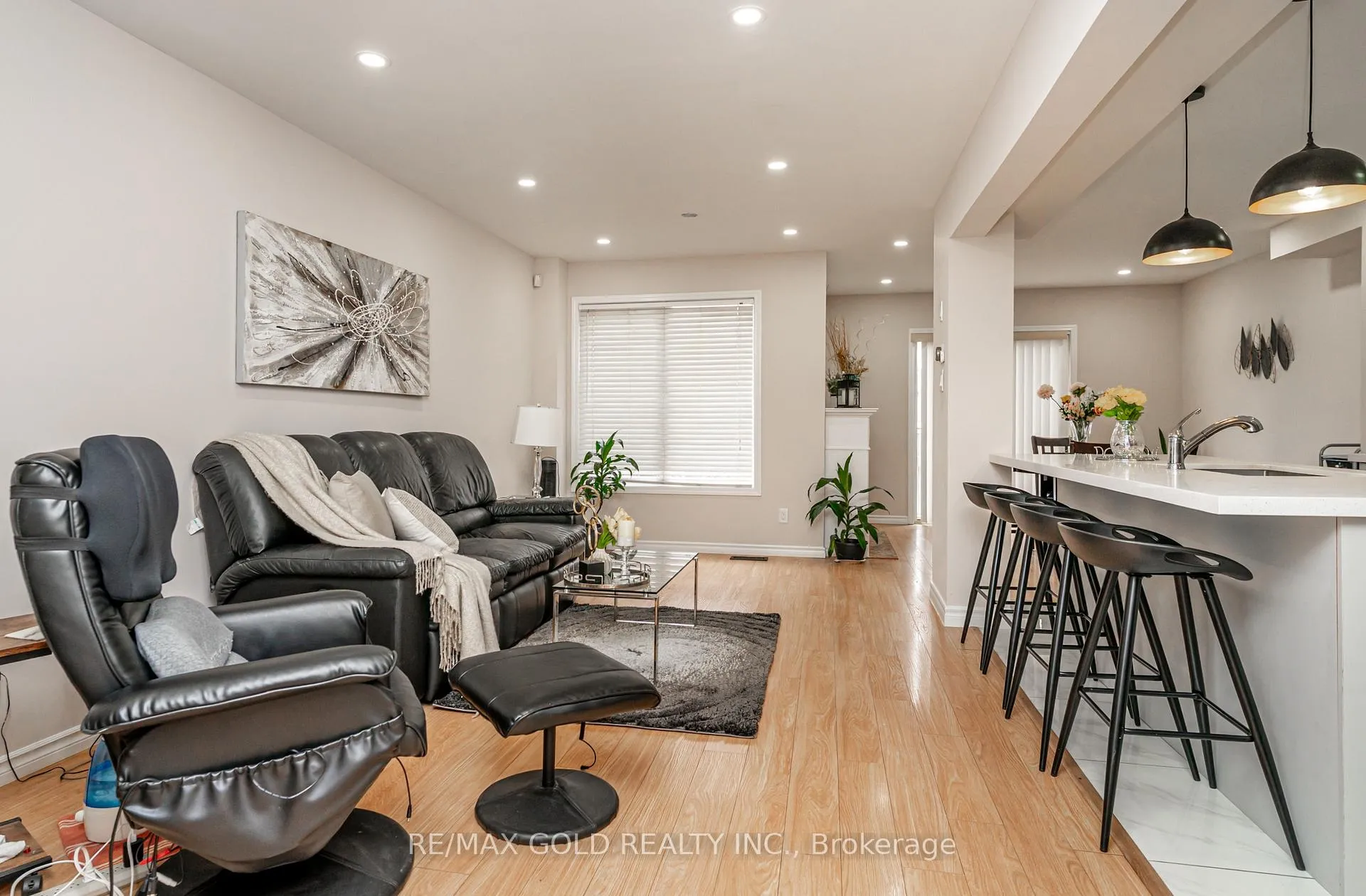 Photo 6 of 98 Winners Circle, Brampton, Northwest Sandalwood Parkway — HOMEH