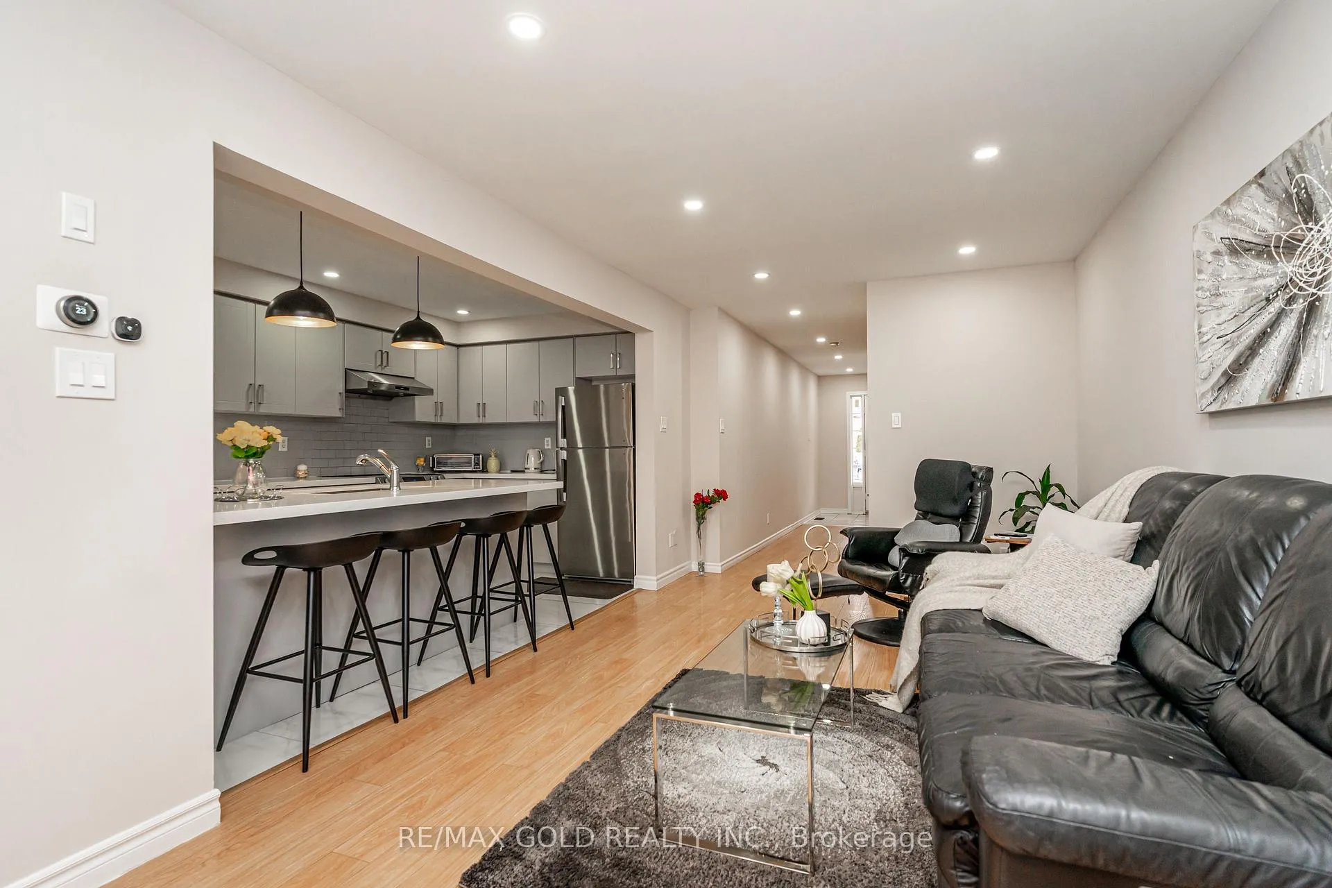 Photo 9 of 98 Winners Circle, Brampton, Northwest Sandalwood Parkway — HOMEH