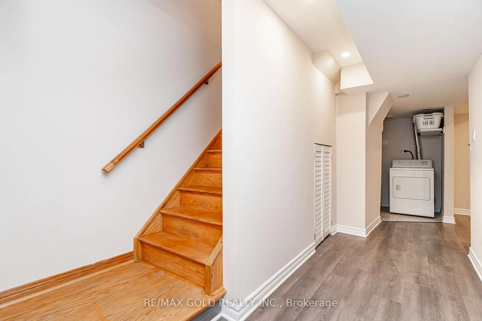 Photo 28 of 98 Winners Circle, Brampton, Northwest Sandalwood Parkway — HOMEH