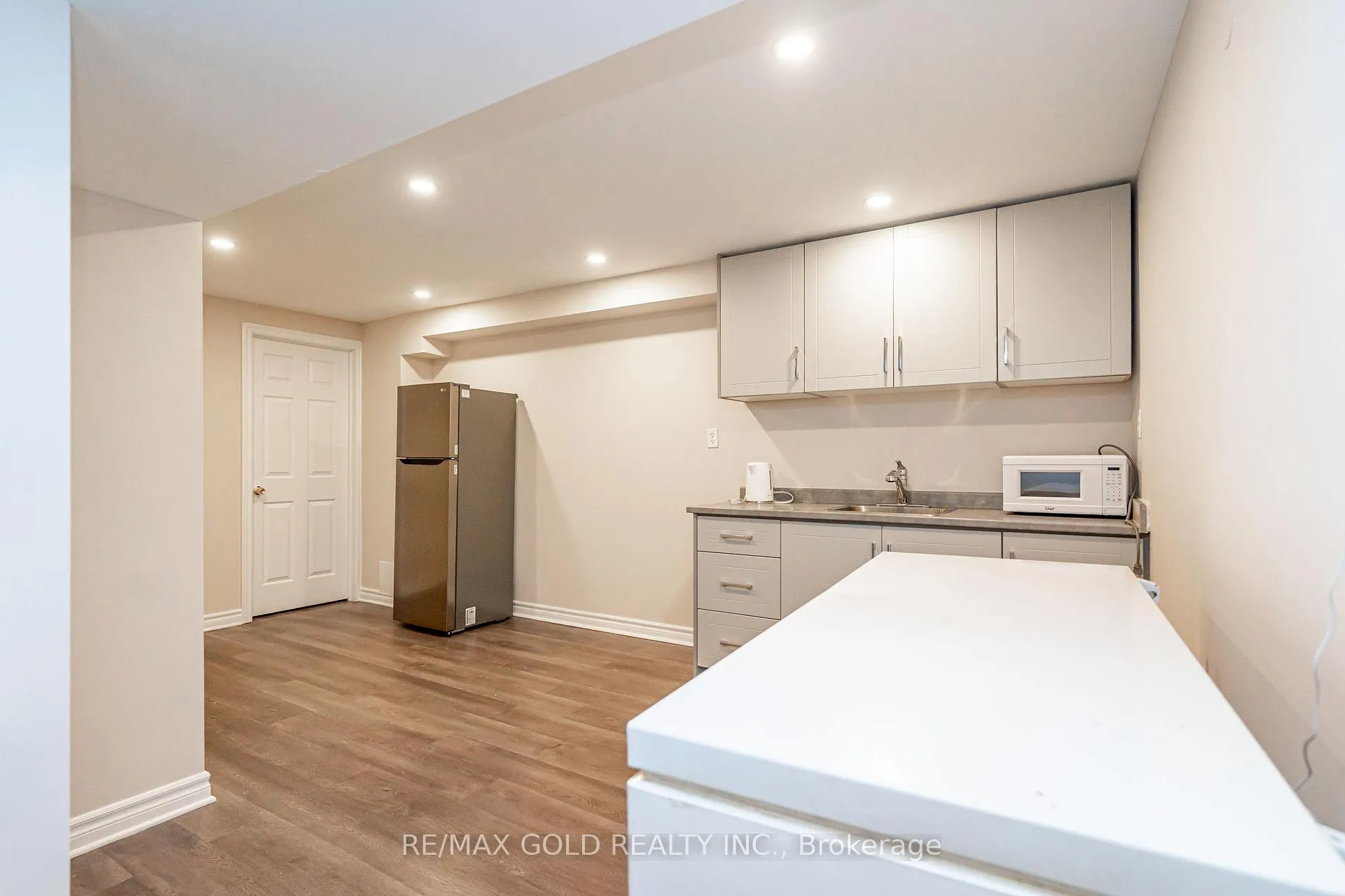 Photo 29 of 98 Winners Circle, Brampton, Northwest Sandalwood Parkway — HOMEH