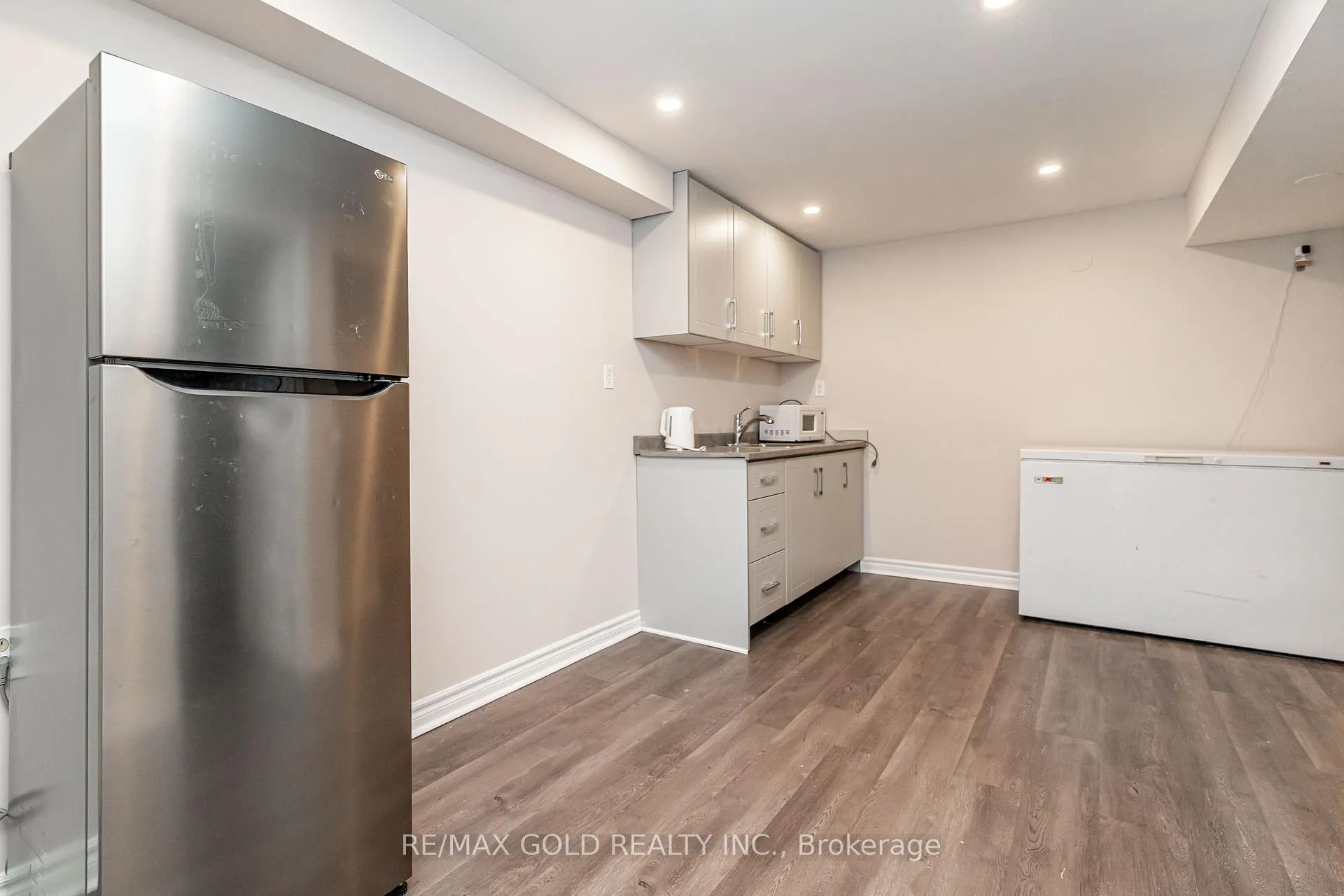 Photo 30 of 98 Winners Circle, Brampton, Northwest Sandalwood Parkway — HOMEH