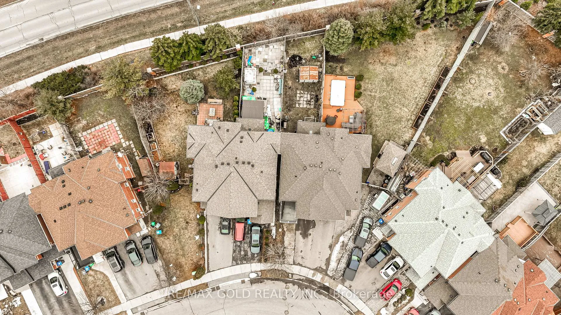 Photo 37 of 98 Winners Circle, Brampton, Northwest Sandalwood Parkway — HOMEH