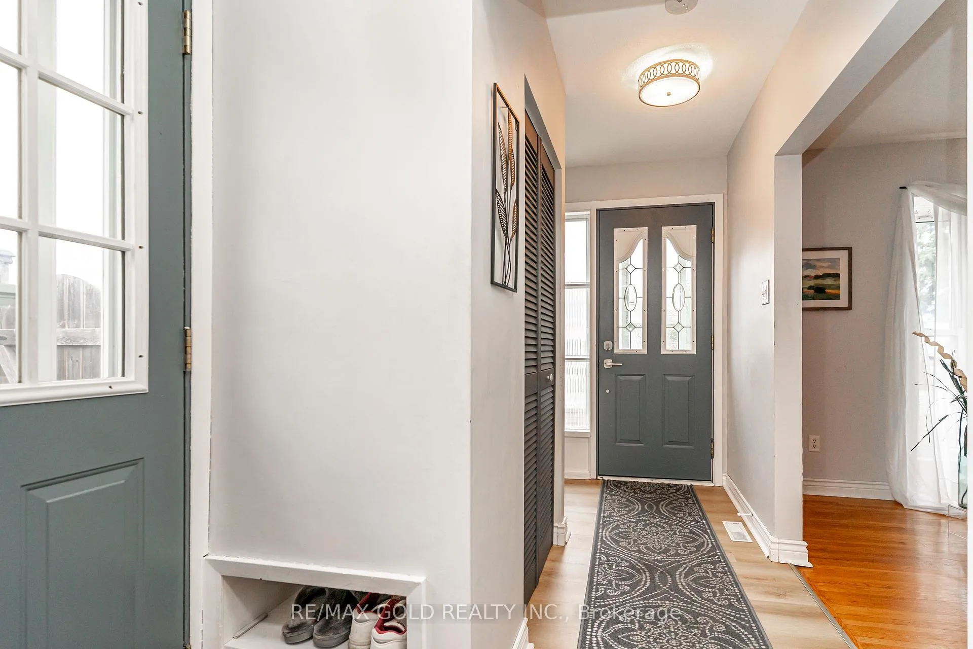 Photo 6 of 13 Cathcart Crescent, Brampton, Avondale — HOMEH