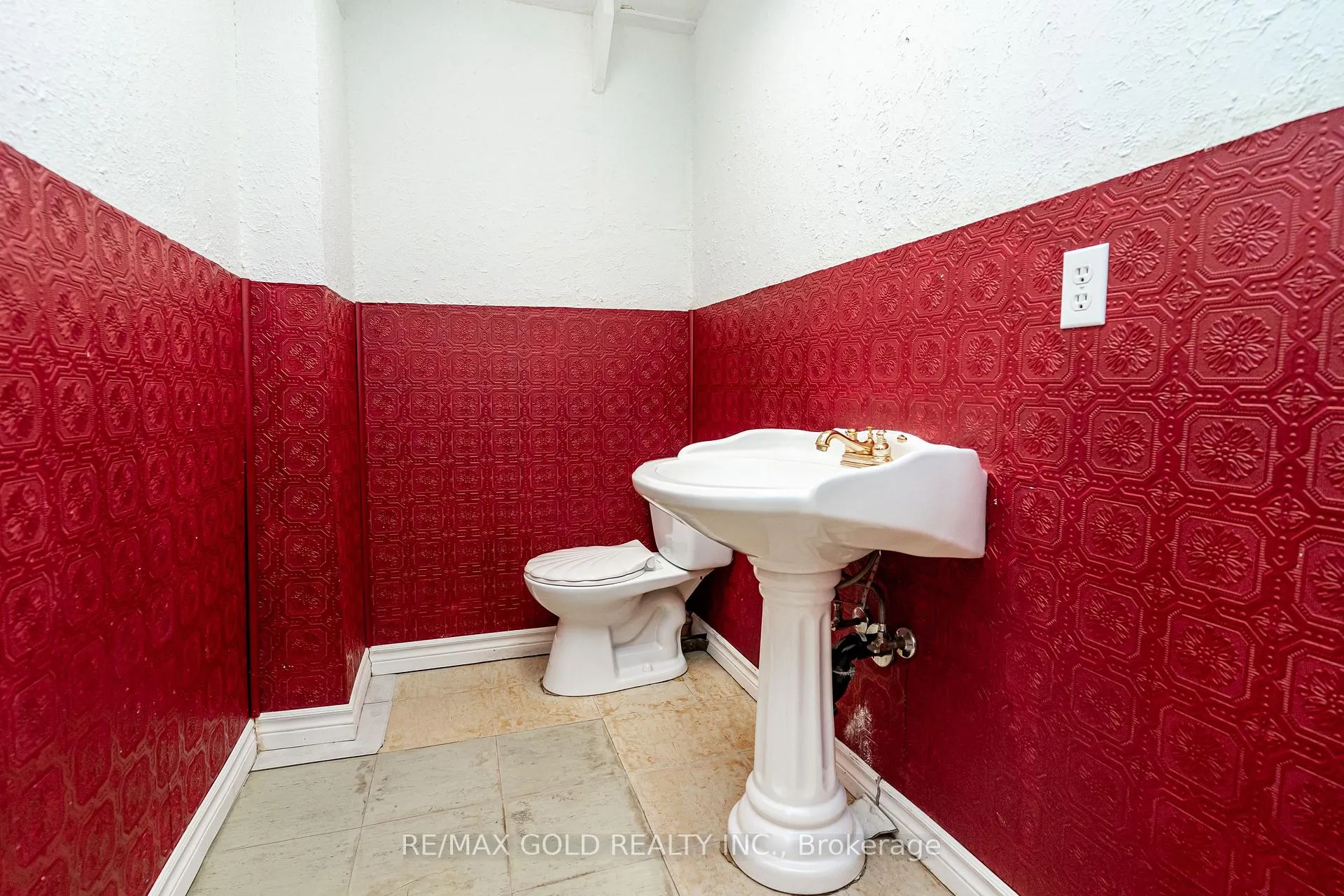 Photo 30 of 13 Cathcart Crescent, Brampton, Avondale — HOMEH