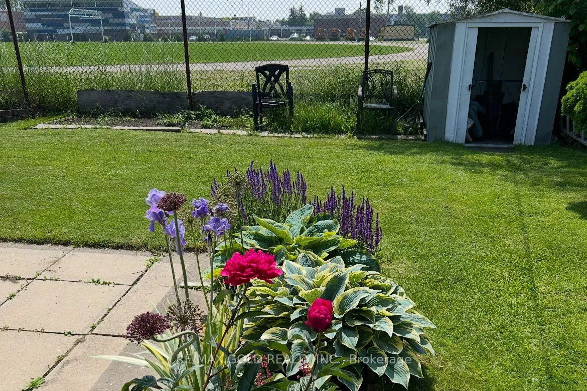 Photo 32 of 13 Cathcart Crescent, Brampton, Avondale — HOMEH