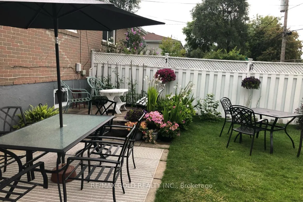 Photo 33 of 13 Cathcart Crescent, Brampton, Avondale — HOMEH