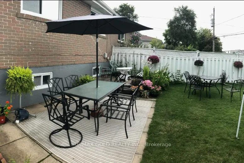 Photo 34 of 13 Cathcart Crescent, Brampton, Avondale — HOMEH