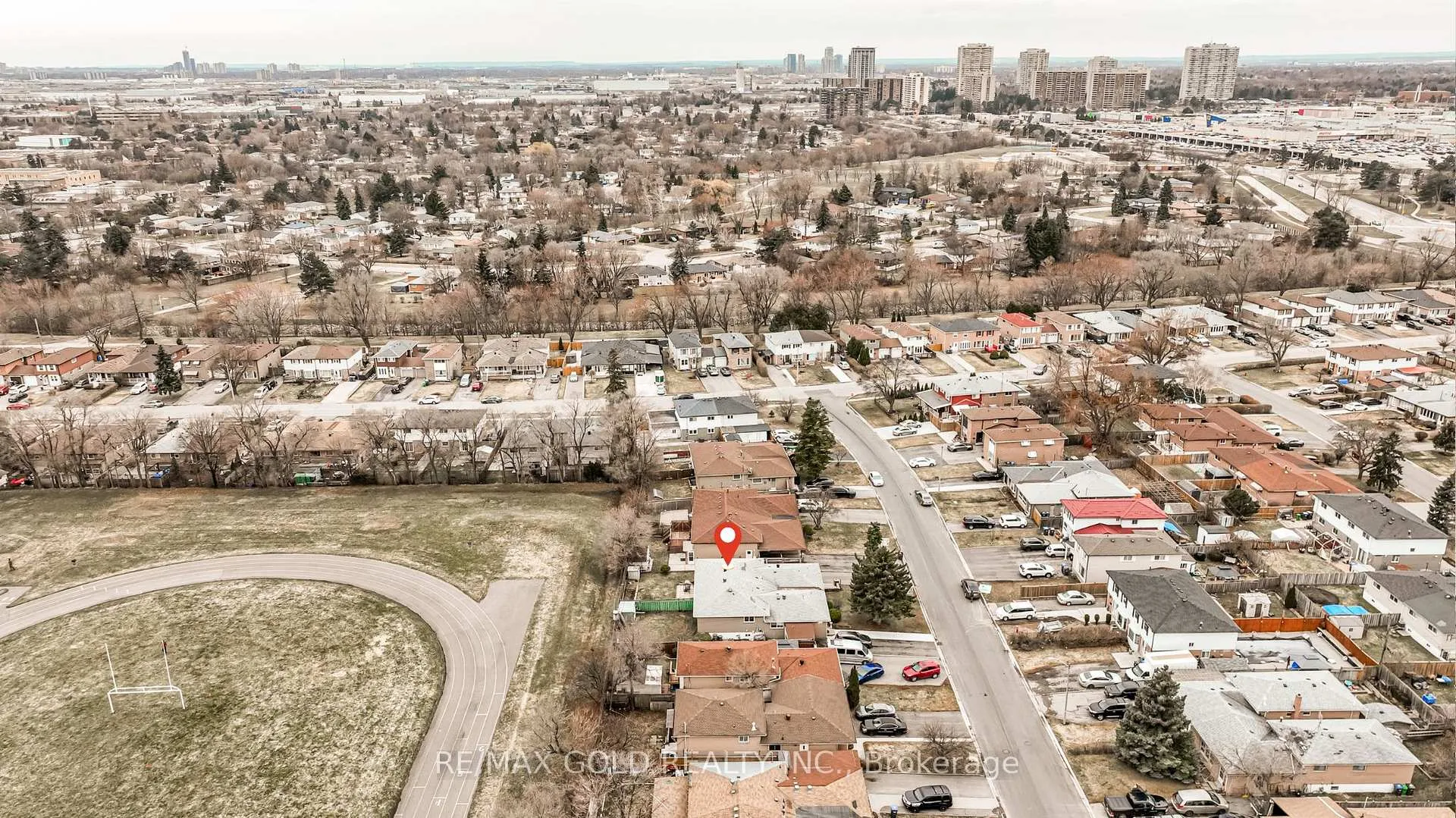 Photo 42 of 13 Cathcart Crescent, Brampton, Avondale — HOMEH