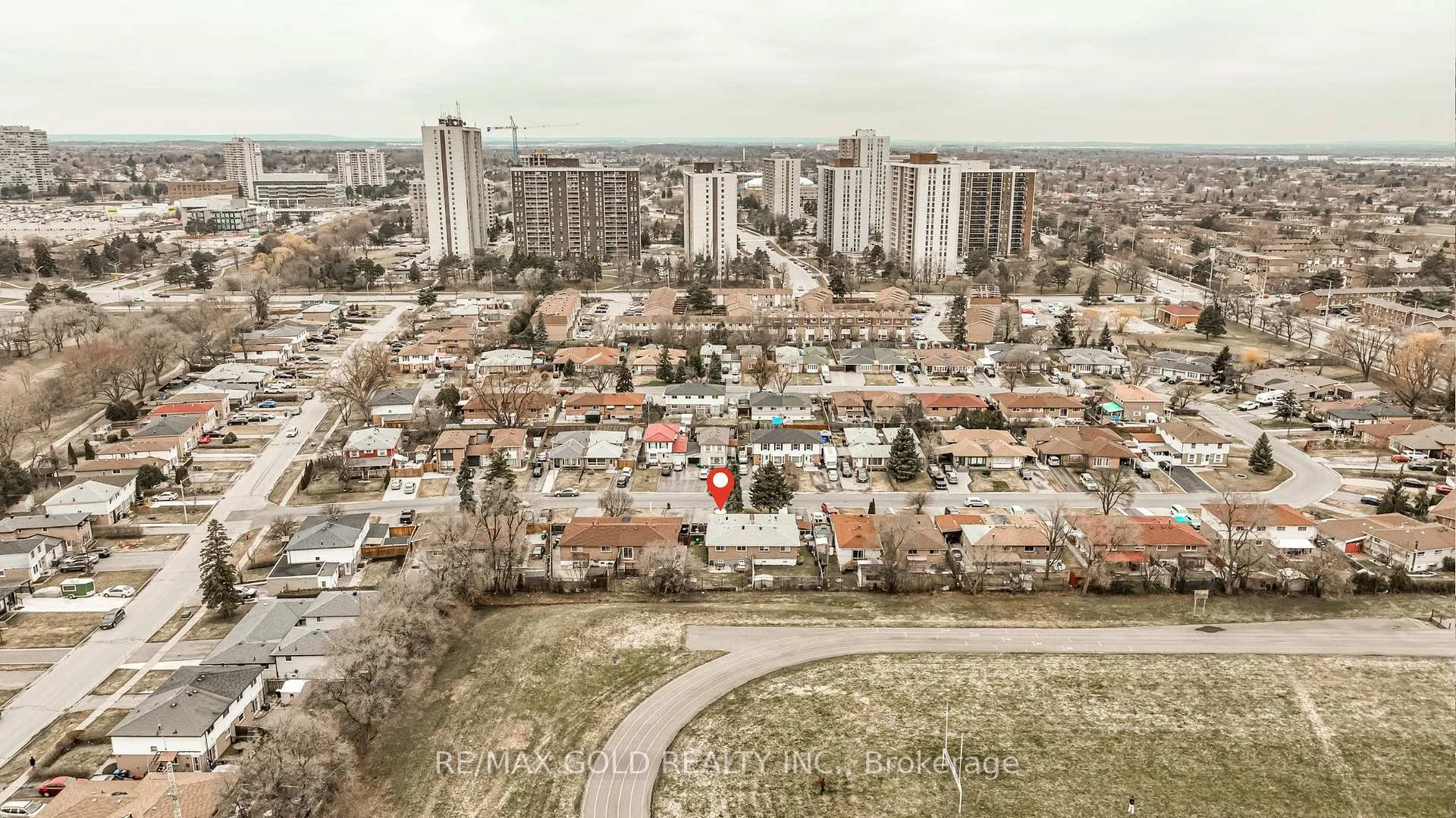 Photo 43 of 13 Cathcart Crescent, Brampton, Avondale — HOMEH