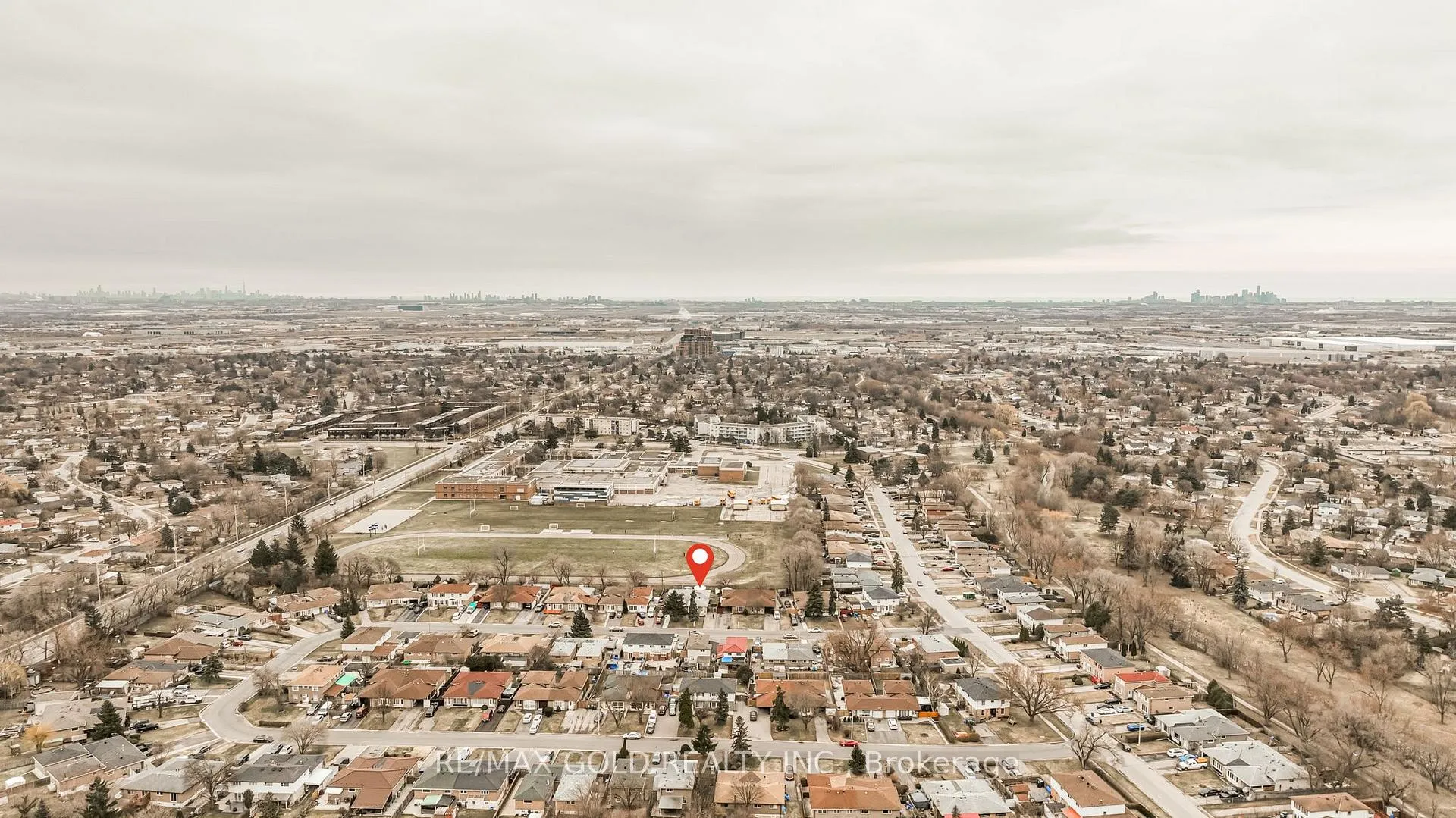 Photo 45 of 13 Cathcart Crescent, Brampton, Avondale — HOMEH