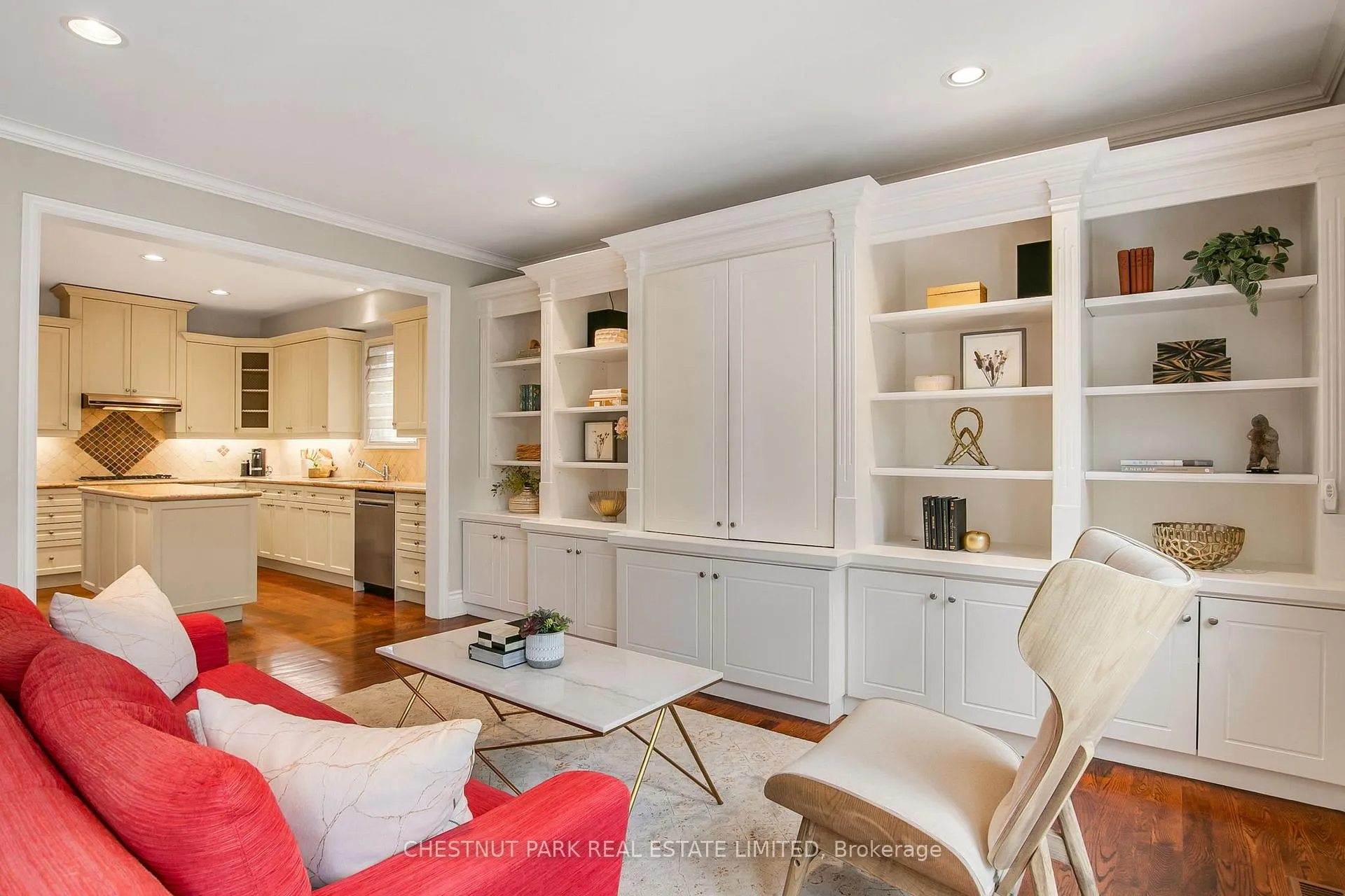 Photo 8 of 552 Melrose Avenue, Toronto, Bedford Park-Nortown — HOMEH