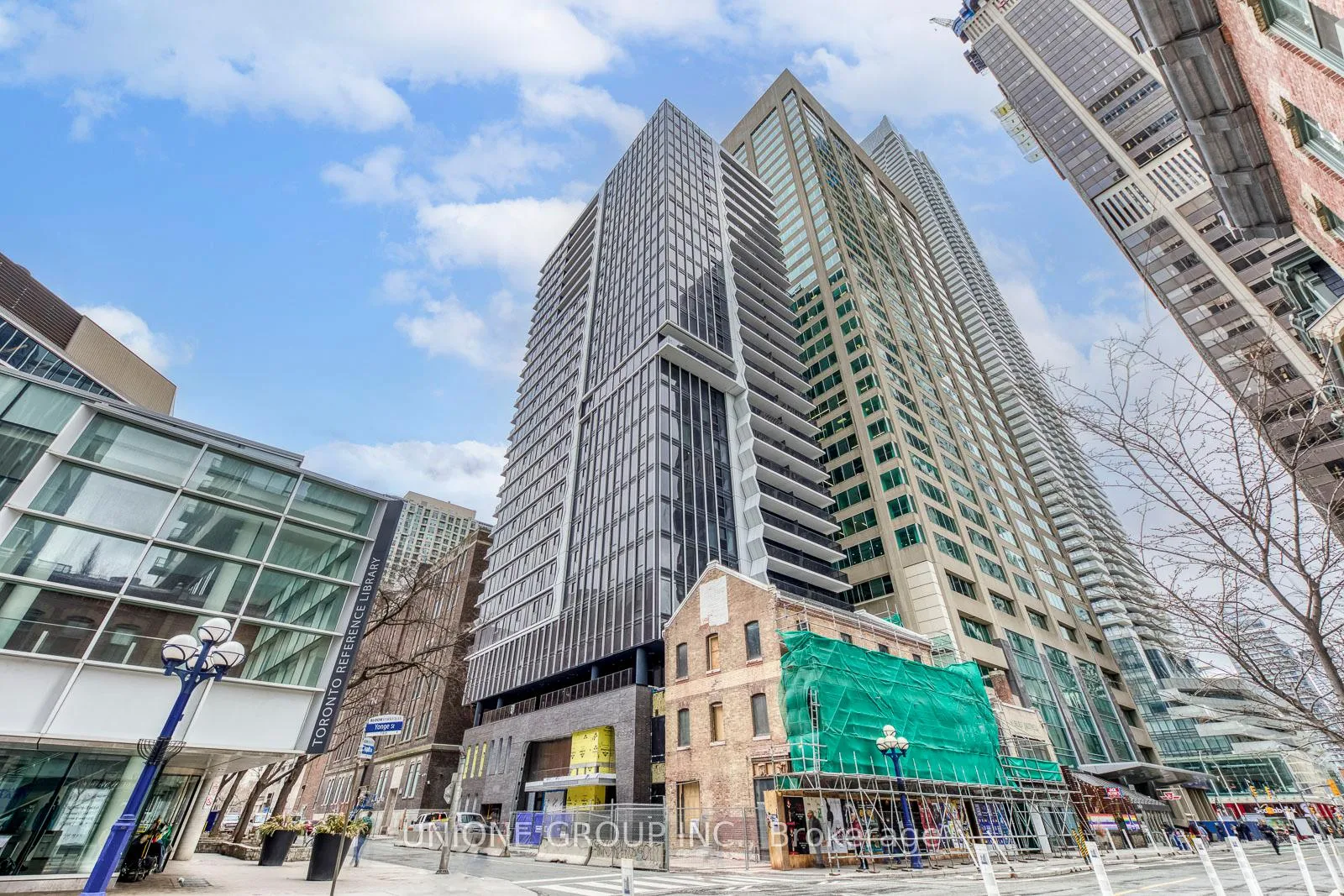 Photo 1 of Unit 1707, 771 Yonge Street, Toronto, Rosedale-Moore Park — HOMEH