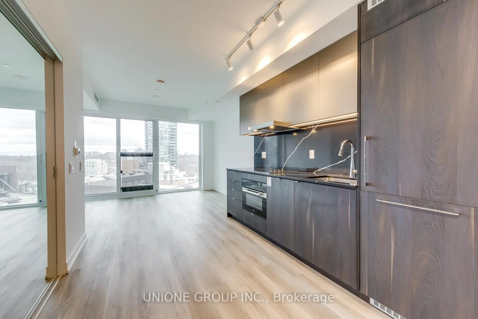 Photo 7 of Unit 1707, 771 Yonge Street, Toronto, Rosedale-Moore Park — HOMEH