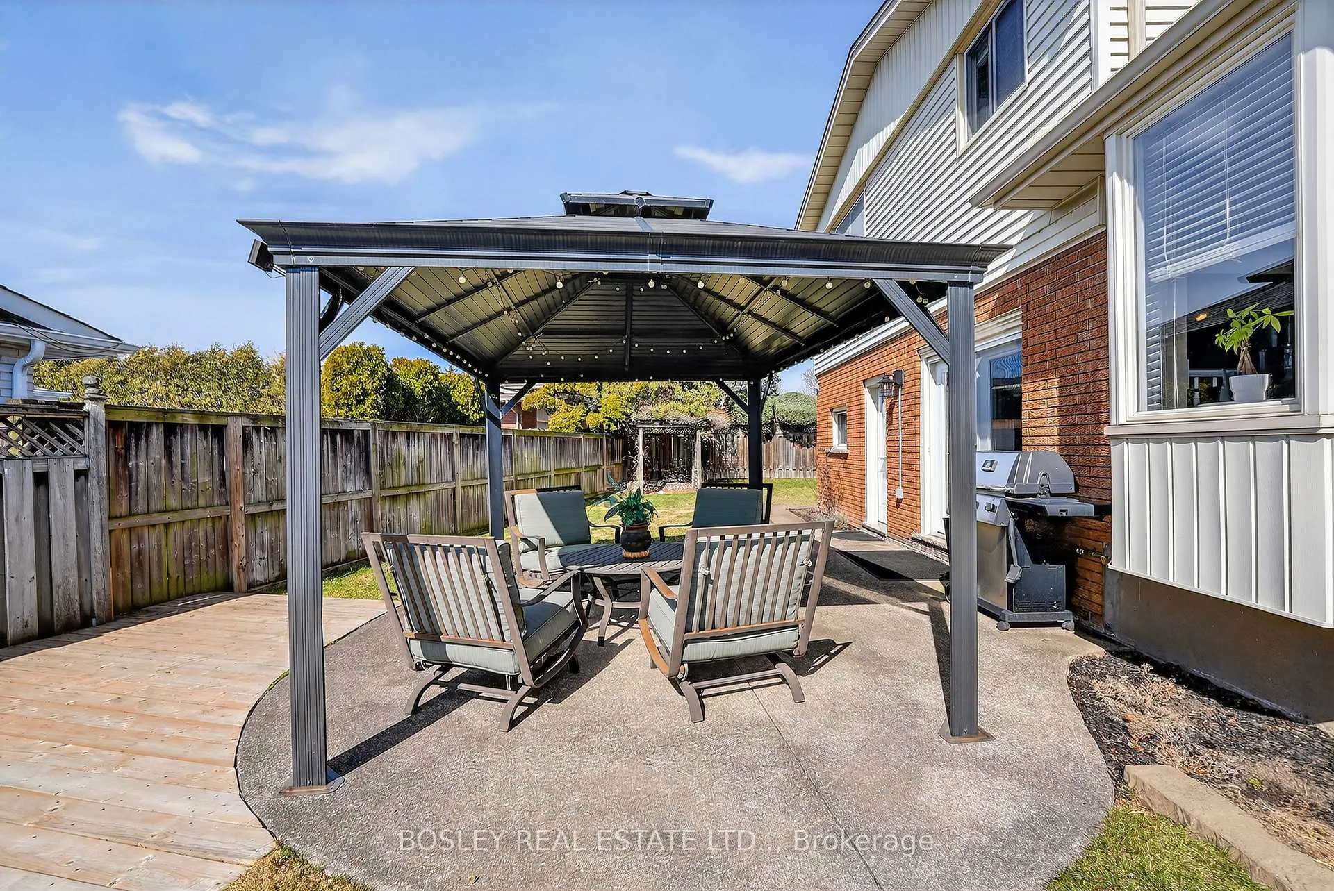 Photo 34 of 1 Tanner Circle, St. Catharines, Lakeshore — HOMEH