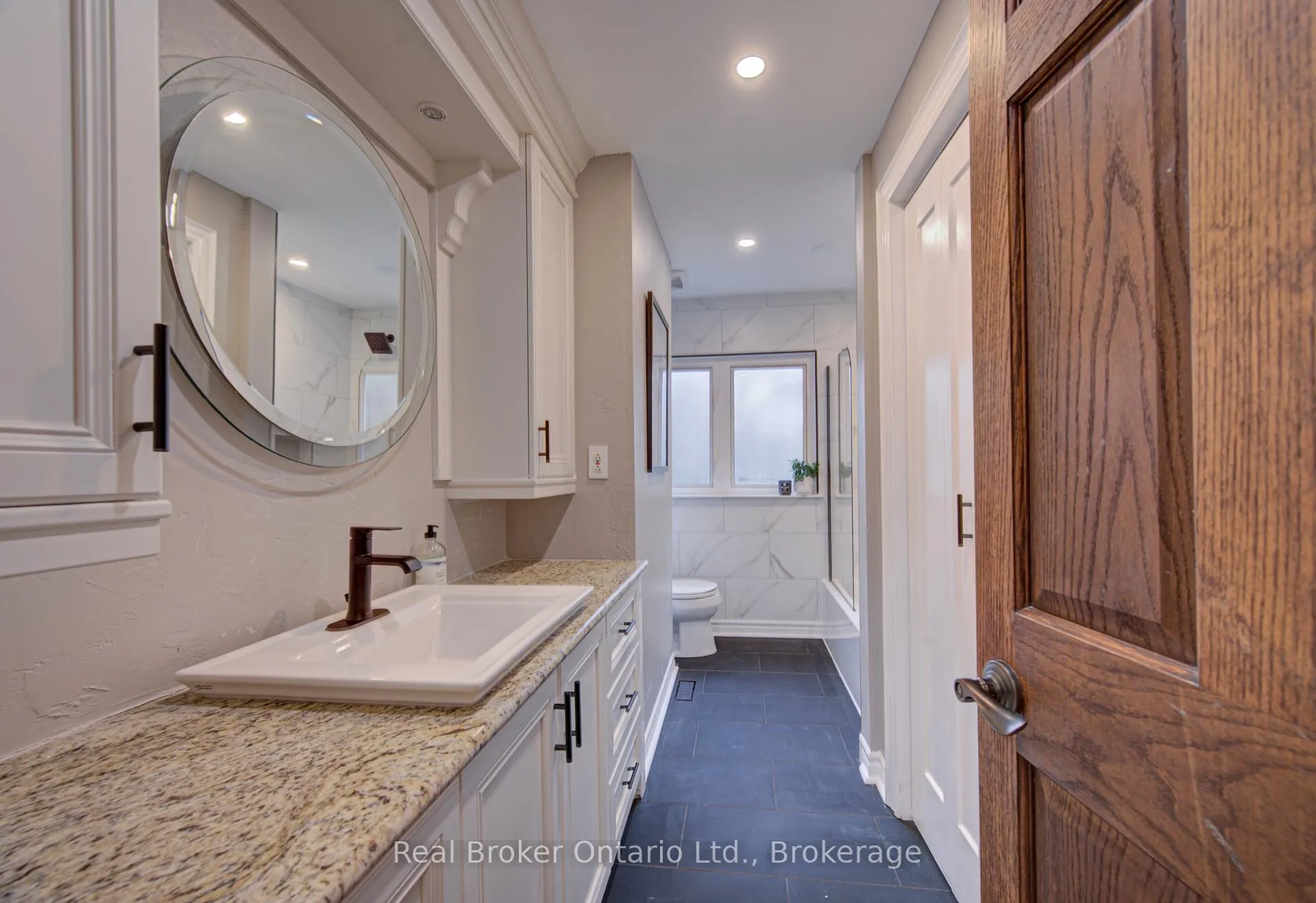 Photo 24 of 655 Ellengale Road, Burlington, LaSalle — HOMEH