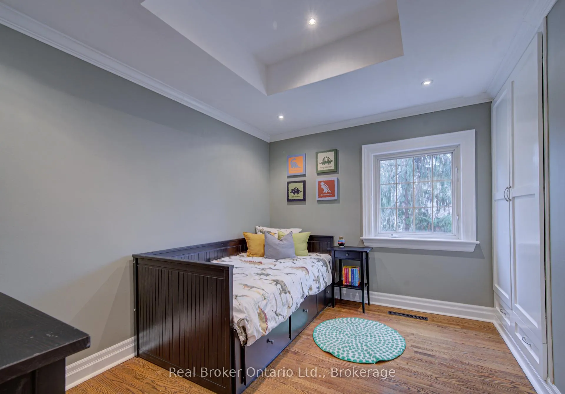 Photo 32 of 655 Ellengale Road, Burlington, LaSalle — HOMEH
