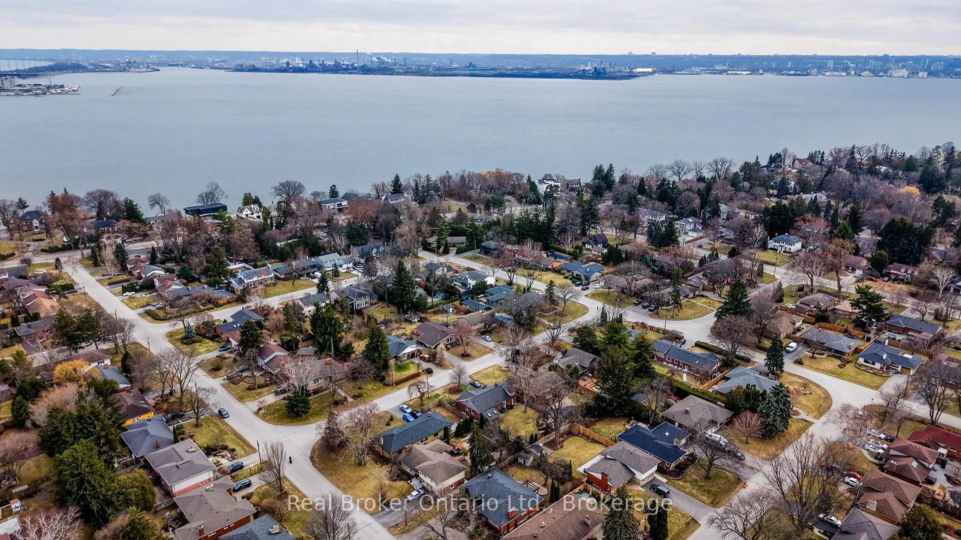 Photo 41 of 655 Ellengale Road, Burlington, LaSalle — HOMEH