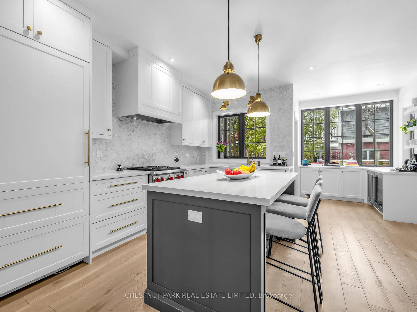 Photo 9 of 35 Castle Frank Road, Toronto, Rosedale-Moore Park — HOMEH