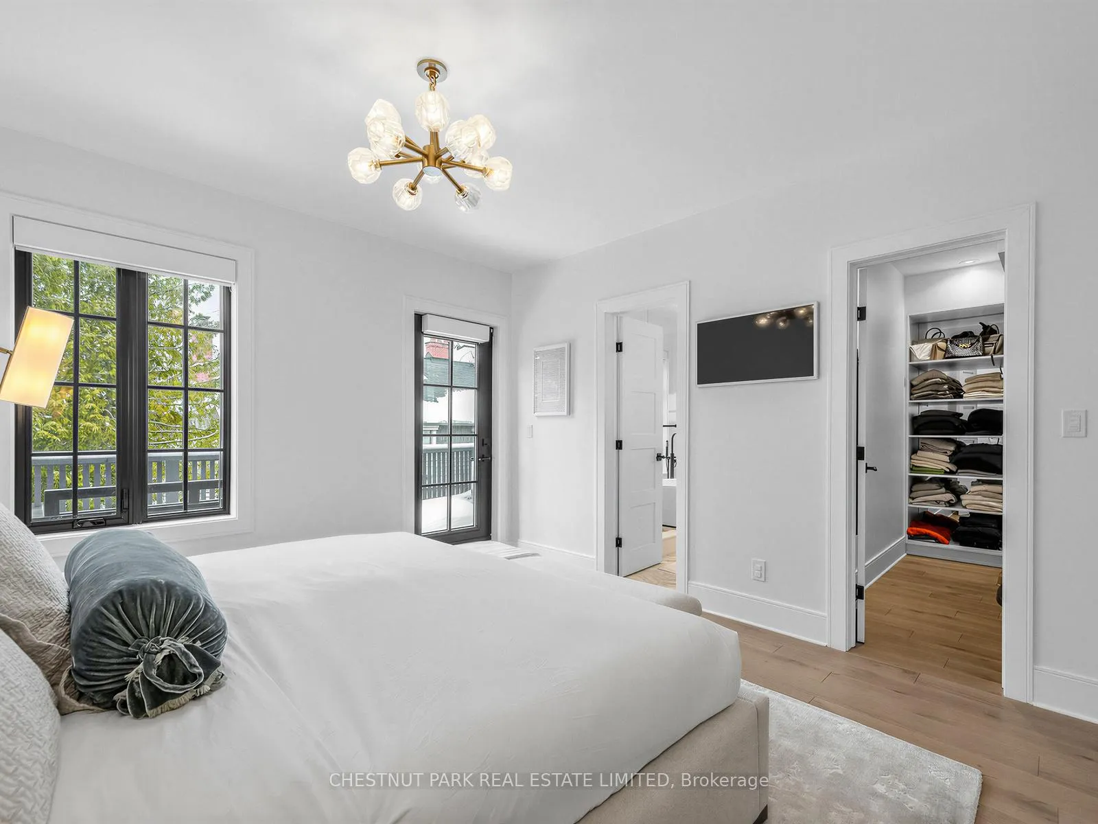 Photo 19 of 35 Castle Frank Road, Toronto, Rosedale-Moore Park — HOMEH