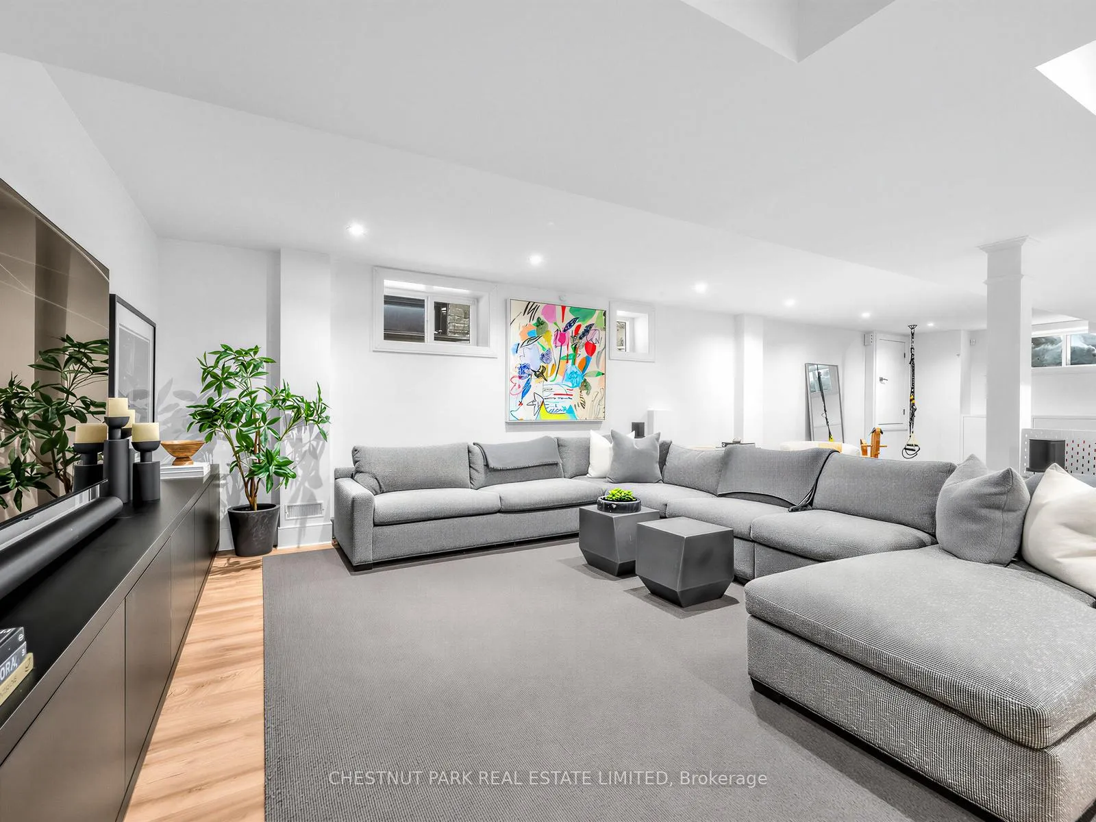 Photo 30 of 35 Castle Frank Road, Toronto, Rosedale-Moore Park — HOMEH
