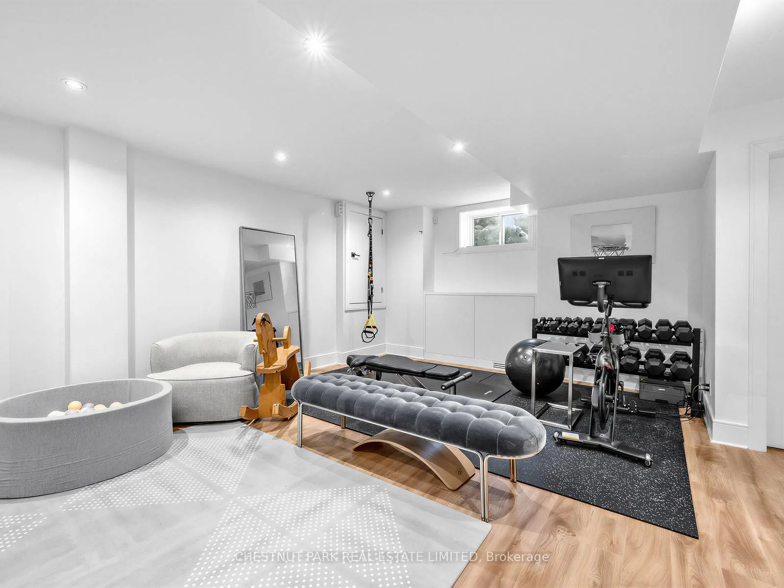 Photo 32 of 35 Castle Frank Road, Toronto, Rosedale-Moore Park — HOMEH