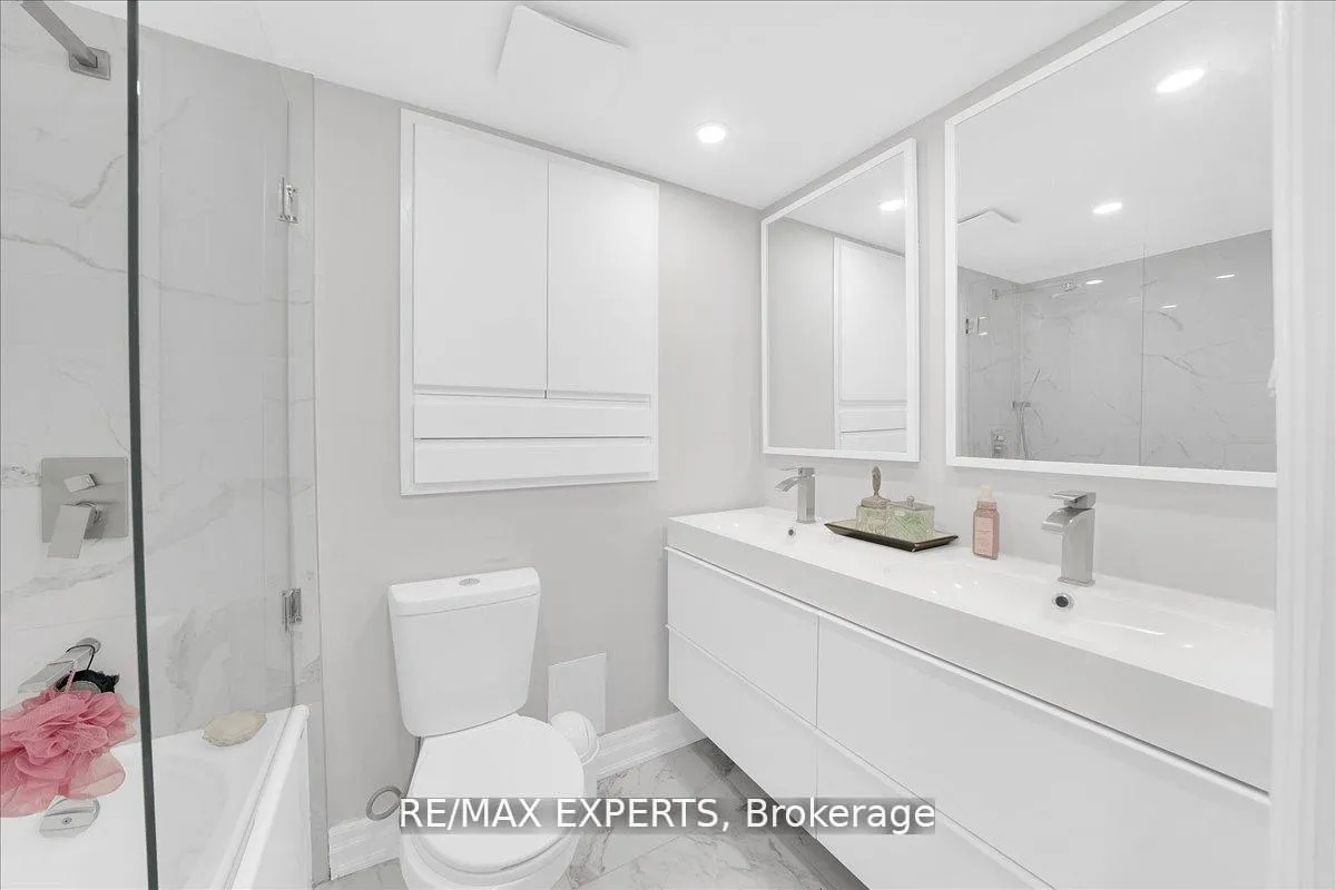 Photo 21 of Unit 2115, 11 Wincott Drive, Etobicoke, Kingsview Village-The Westway — HOMEH