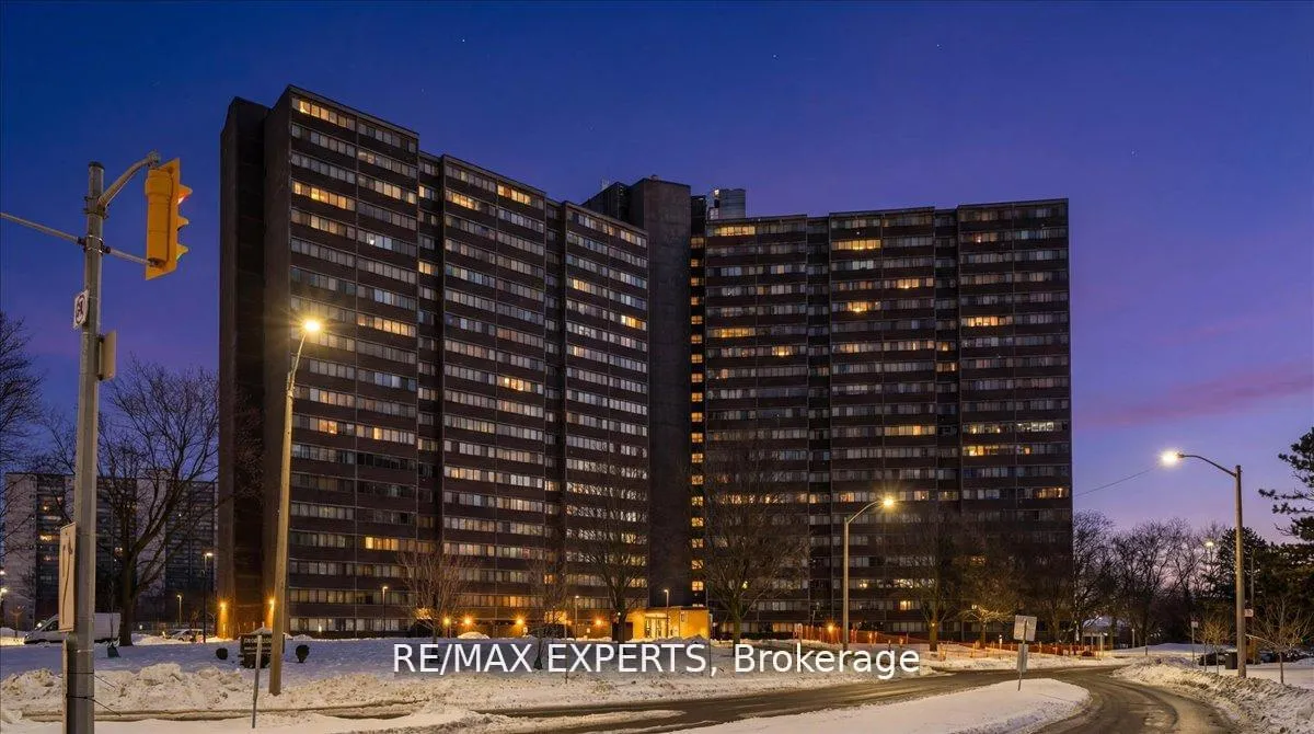 Photo 30 of Unit 2115, 11 Wincott Drive, Etobicoke, Kingsview Village-The Westway — HOMEH