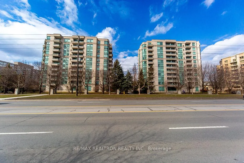 Photo 2 of Unit 306, 5 Emerald Lane, Vaughan, Crestwood-Springfarm-Yorkhill — HOMEH
