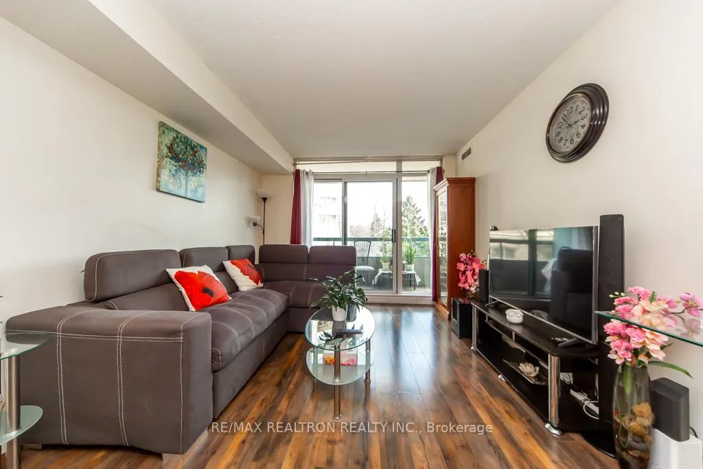 Photo 14 of Unit 306, 5 Emerald Lane, Vaughan, Crestwood-Springfarm-Yorkhill — HOMEH