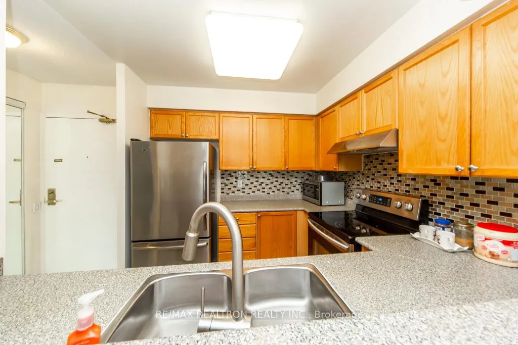 Photo 24 of Unit 306, 5 Emerald Lane, Vaughan, Crestwood-Springfarm-Yorkhill — HOMEH