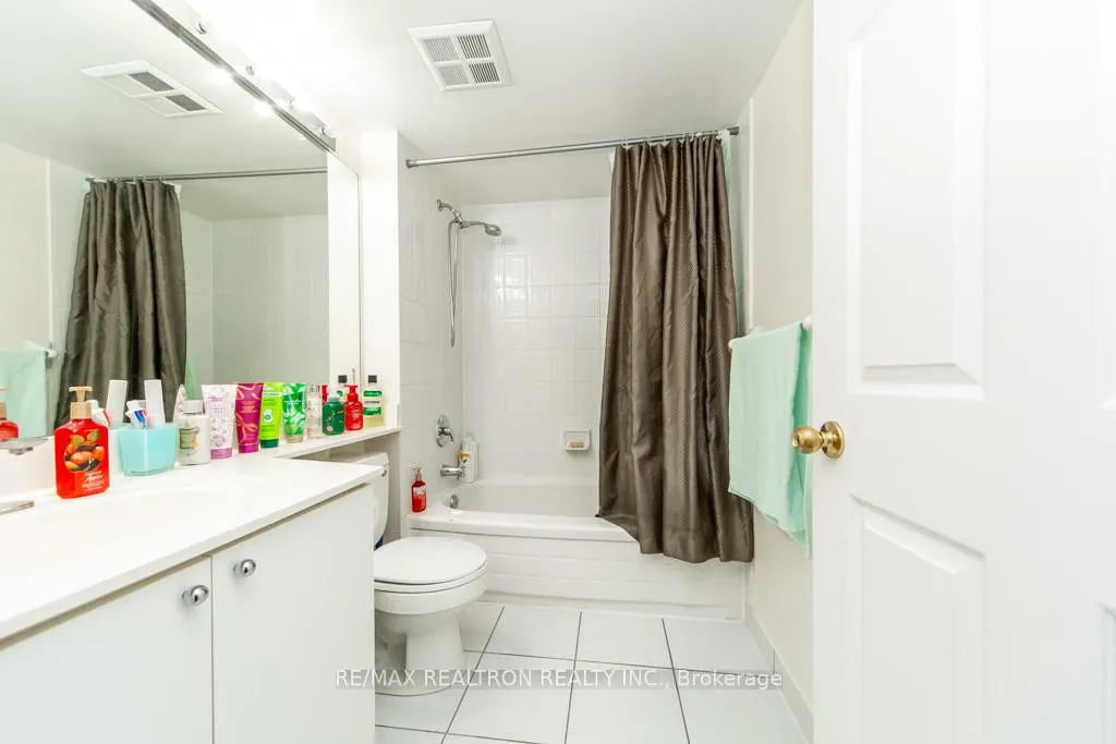 Photo 32 of Unit 306, 5 Emerald Lane, Vaughan, Crestwood-Springfarm-Yorkhill — HOMEH