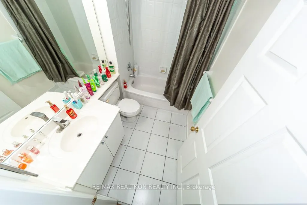 Photo 33 of Unit 306, 5 Emerald Lane, Vaughan, Crestwood-Springfarm-Yorkhill — HOMEH
