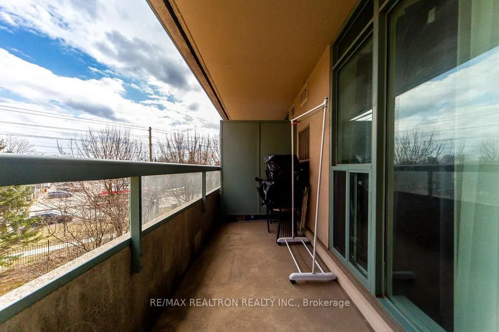 Photo 37 of Unit 306, 5 Emerald Lane, Vaughan, Crestwood-Springfarm-Yorkhill — HOMEH