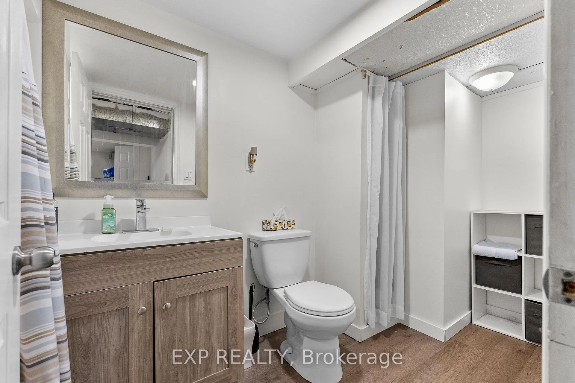 Photo 20 of 198 Geneva Street, St. Catharines, Downtown — HOMEH