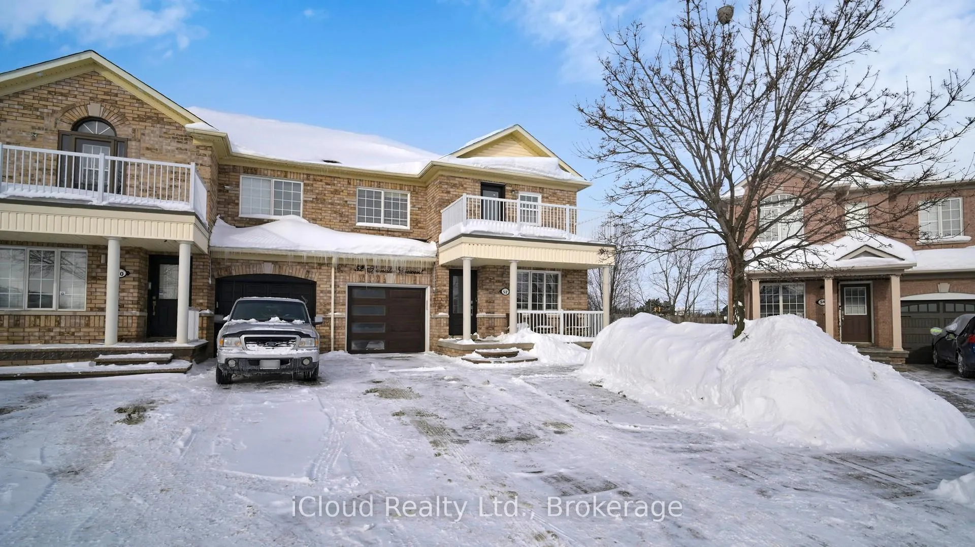 Photo 1 of 52 Tianalee Crescent, Brampton, Fletcher's Meadow — HOMEH