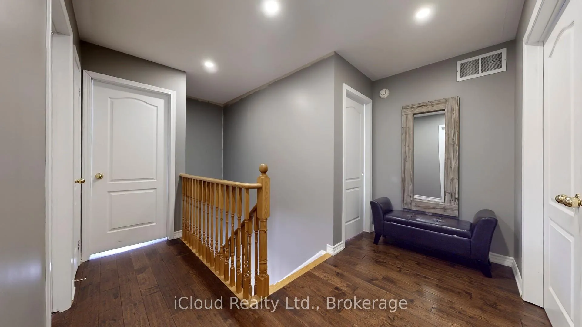 Photo 17 of 52 Tianalee Crescent, Brampton, Fletcher's Meadow — HOMEH