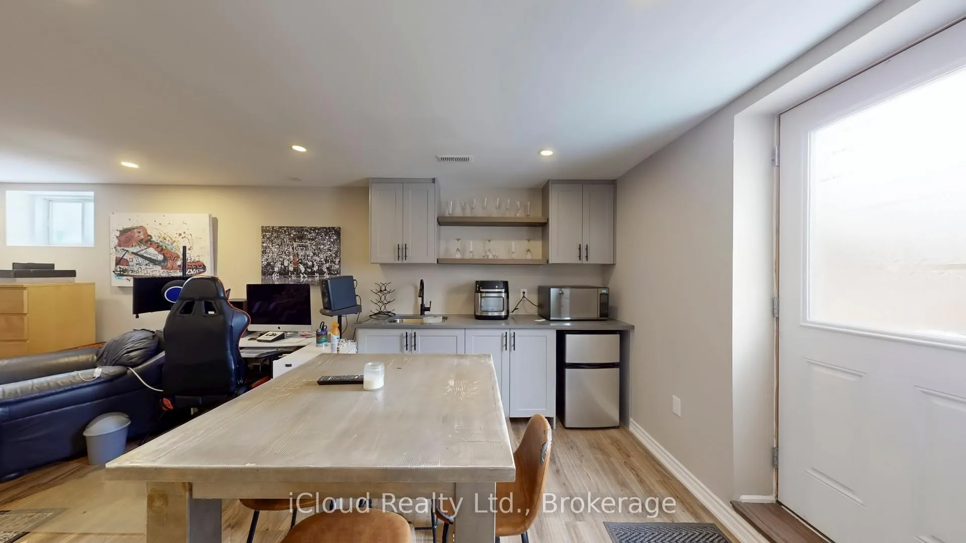 Photo 34 of 52 Tianalee Crescent, Brampton, Fletcher's Meadow — HOMEH