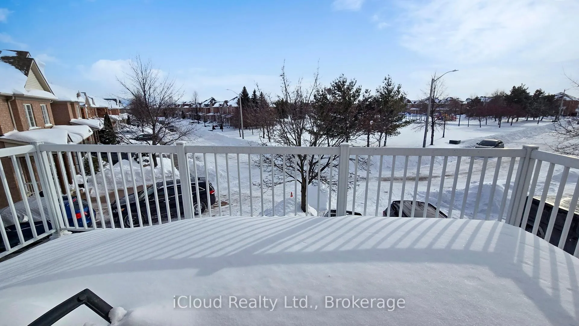 Photo 40 of 52 Tianalee Crescent, Brampton, Fletcher's Meadow — HOMEH