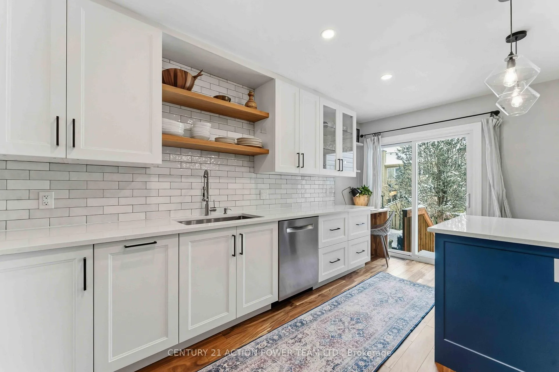 Photo 14 of 42 Sunnybrooke Drive, Ottawa, Kanata - Emerald Meadows/Trailwest — HOMEH